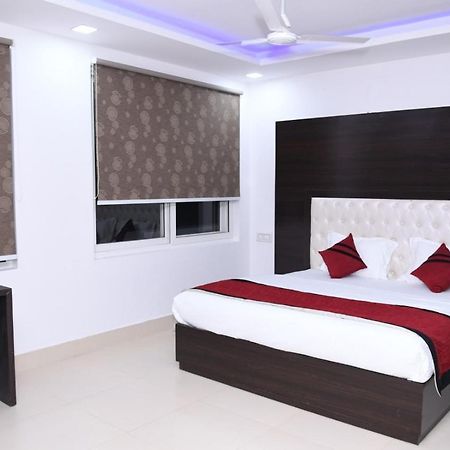Tiger Den Club & Resort Palia Kalan Exterior photo